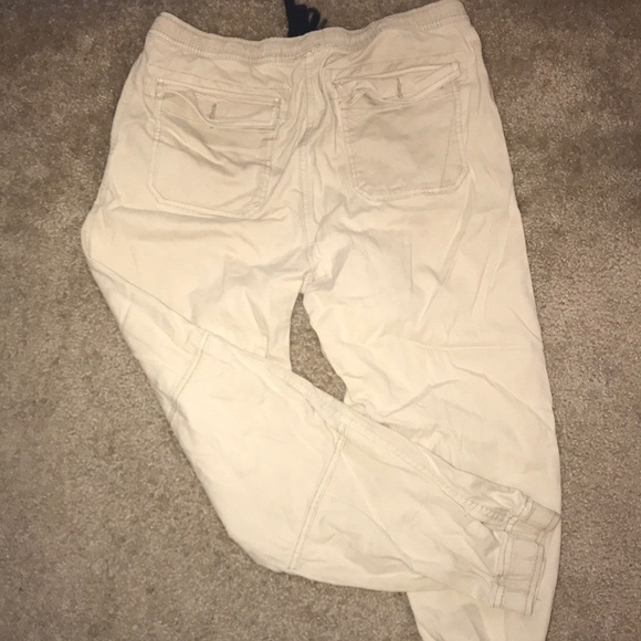 Joggers - Picture 2 of 4